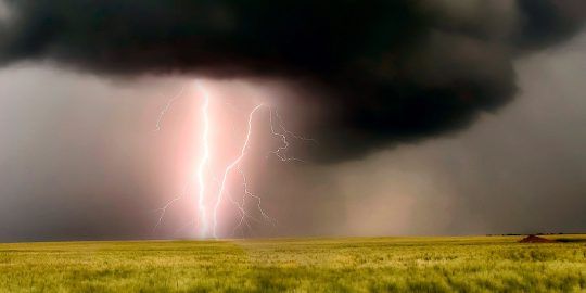 amazon public cloud aws phishing