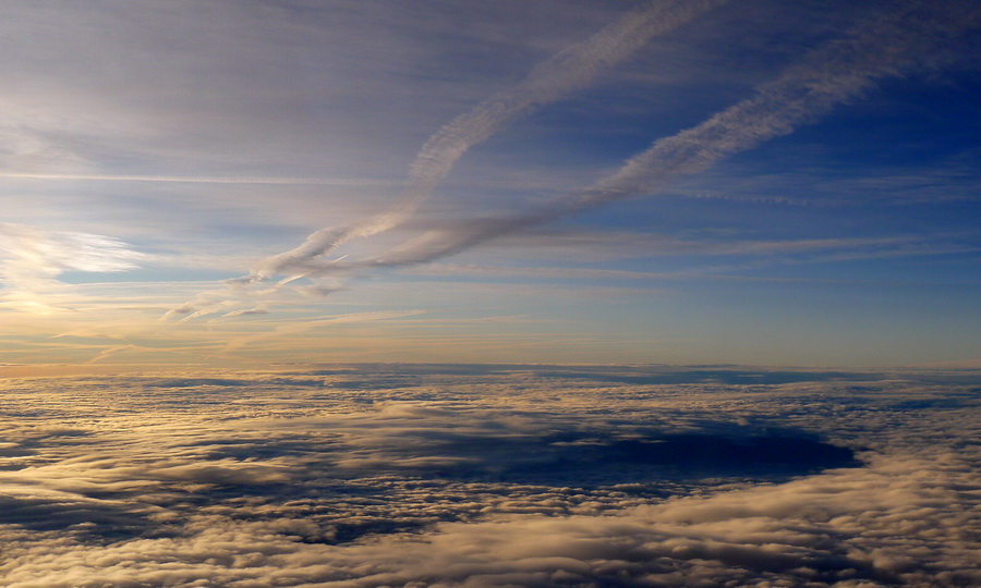 Picture of the sky above the clouds