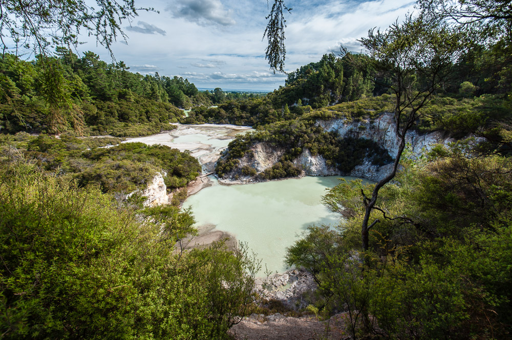 New Zealand, Wai-O-Tapu