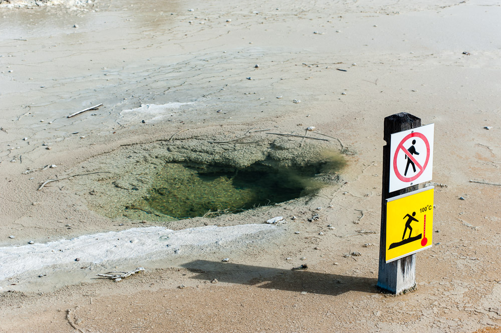 New Zealand, Wai-O-Tapu