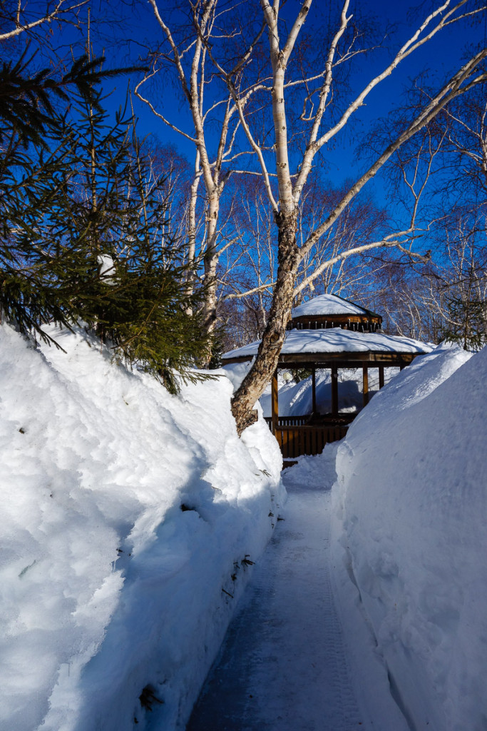 kamchatka-winter-snow-house3