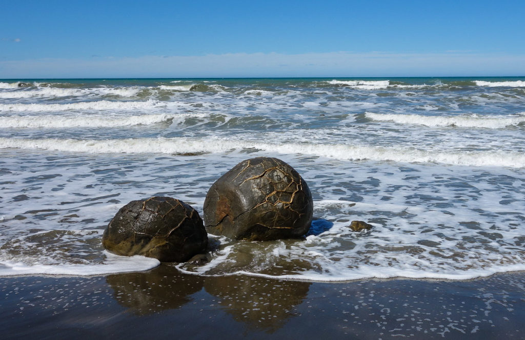 New Zealand - Moeraki Boulders