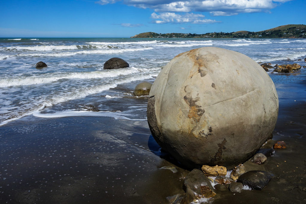 New Zealand - Moeraki Boulders