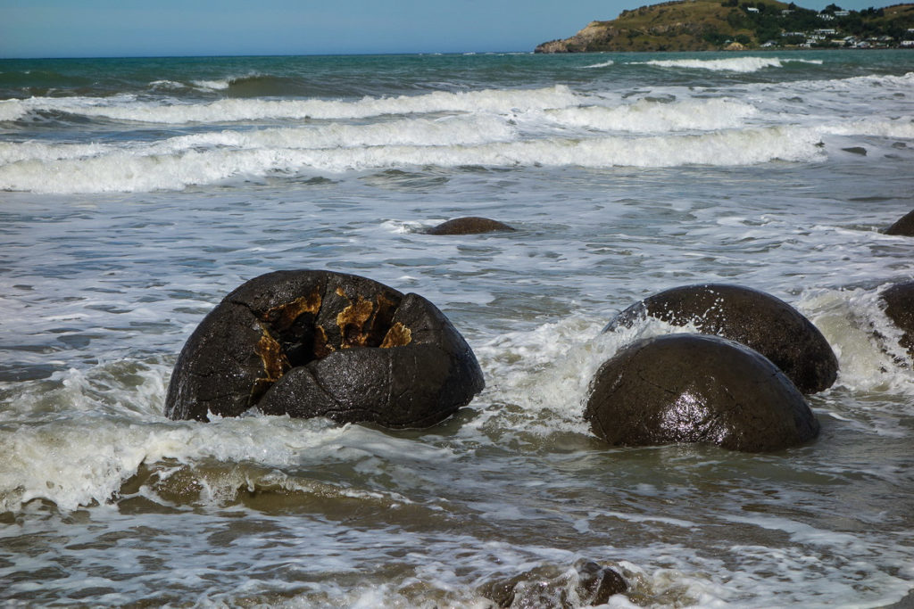 New Zealand - Moeraki Boulders