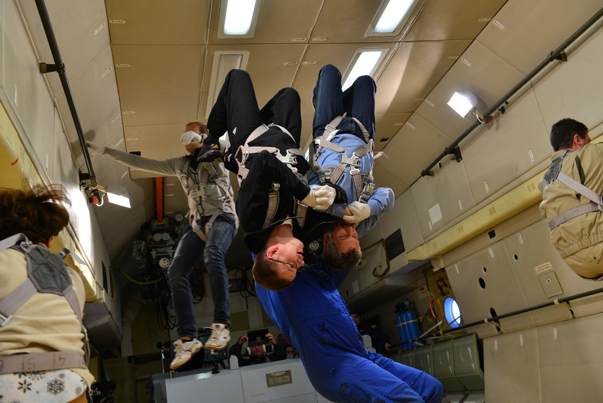 Zero gravity experience