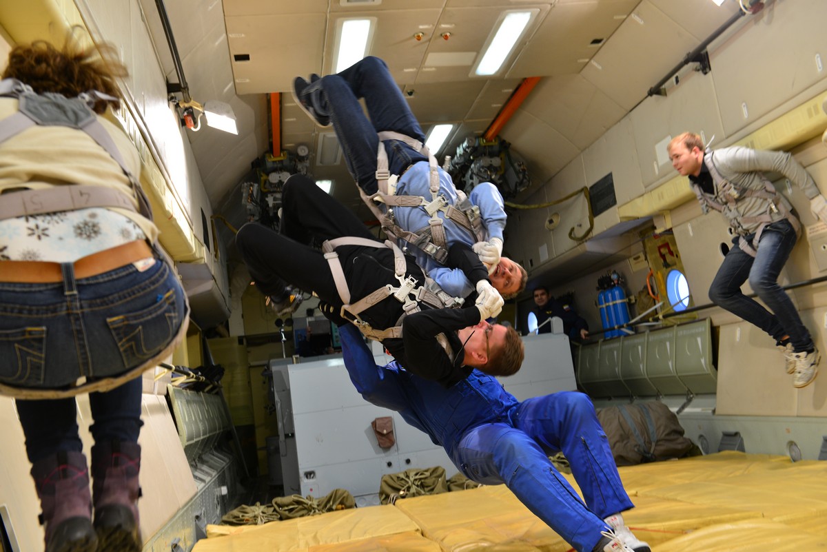 Zero gravity experience