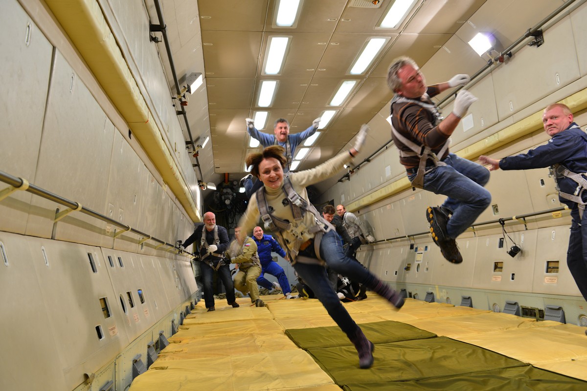 Zero gravity experience