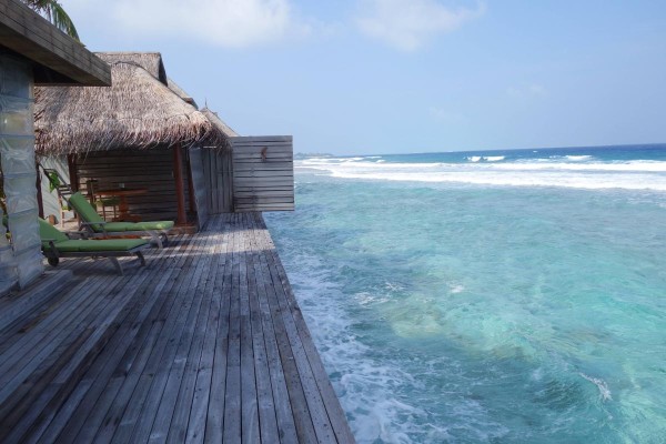 Maldives, Naladhu hotel