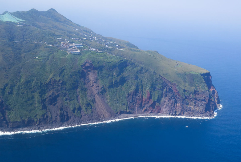 aogashima-island-japan-10-2