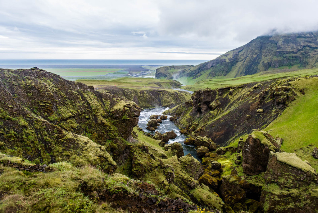 A hiking and trekking trail leads up to the pass Fimmvörðuháls between the glaciers Eyjafjallajökull and Mýrdalsjökull. It goes down to Þórsmörk valley on the other side and continues as the famous Laugavegur to Landmannalaugar