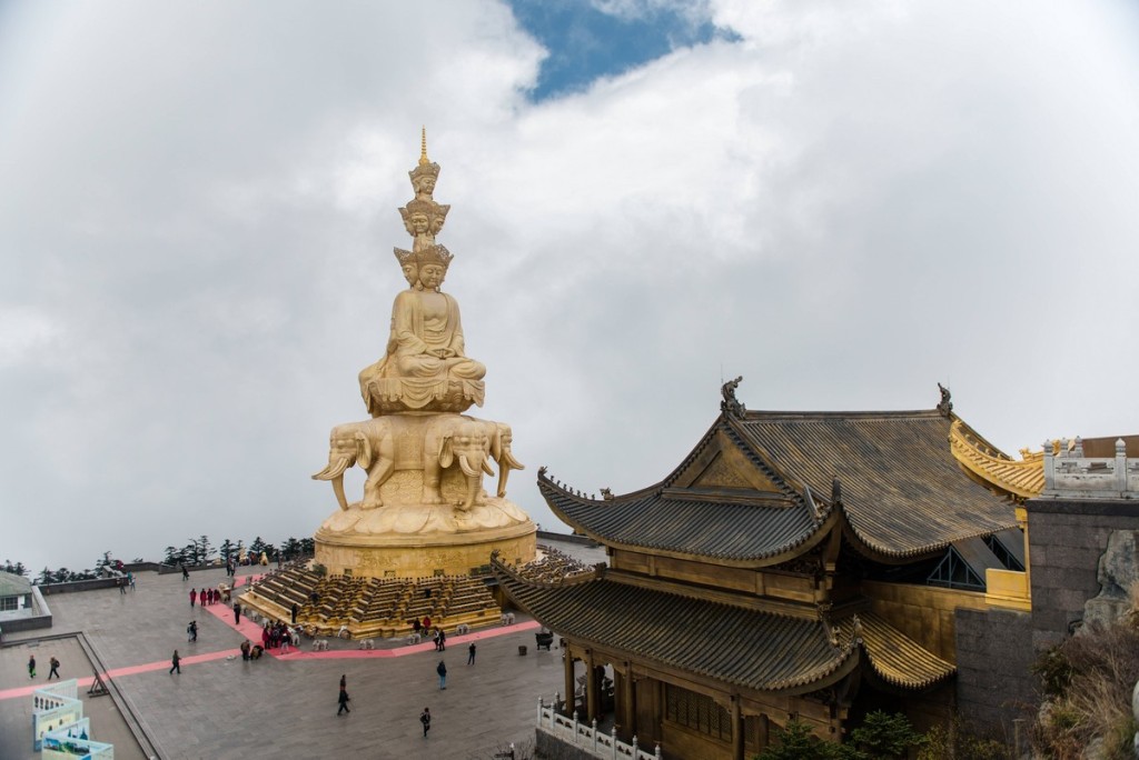 mount-emei-china-buddha-1