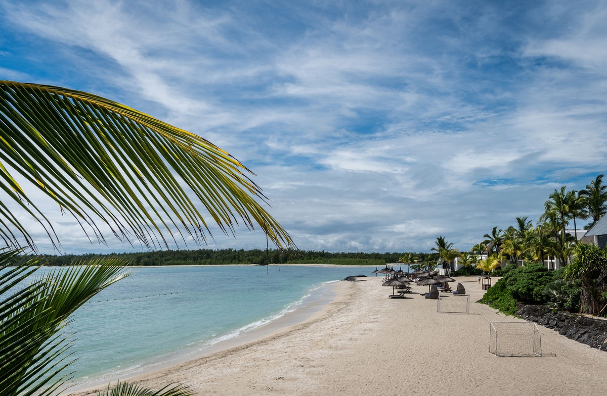 The plus and minus of the island of Mauritius. | Nota Bene: Eugene ...