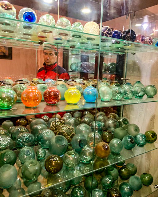 Did you know that we have the largest collection of authentic glass fishing  floats in Australia? All sourced from Japanese fishing villag