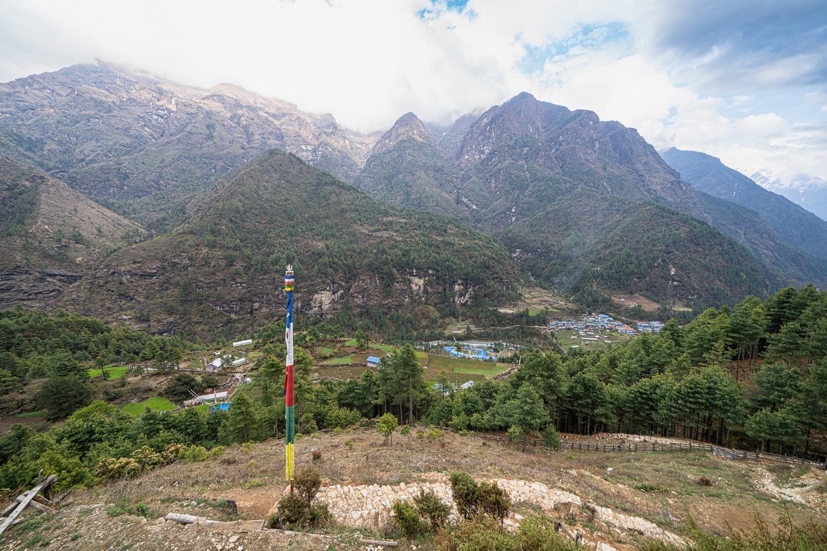 everest base camp trek in june