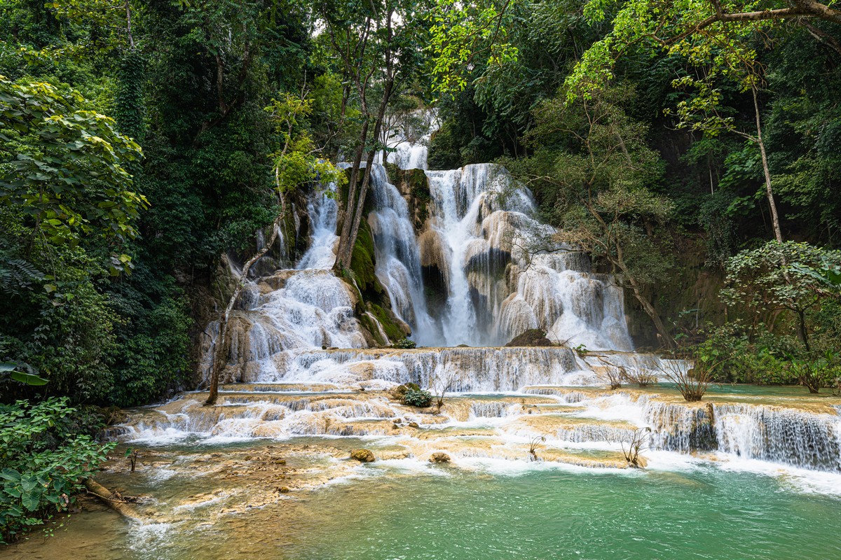 kuang-si-eshhyo-odna-travertinovaya-prichina-posetit-laos-19